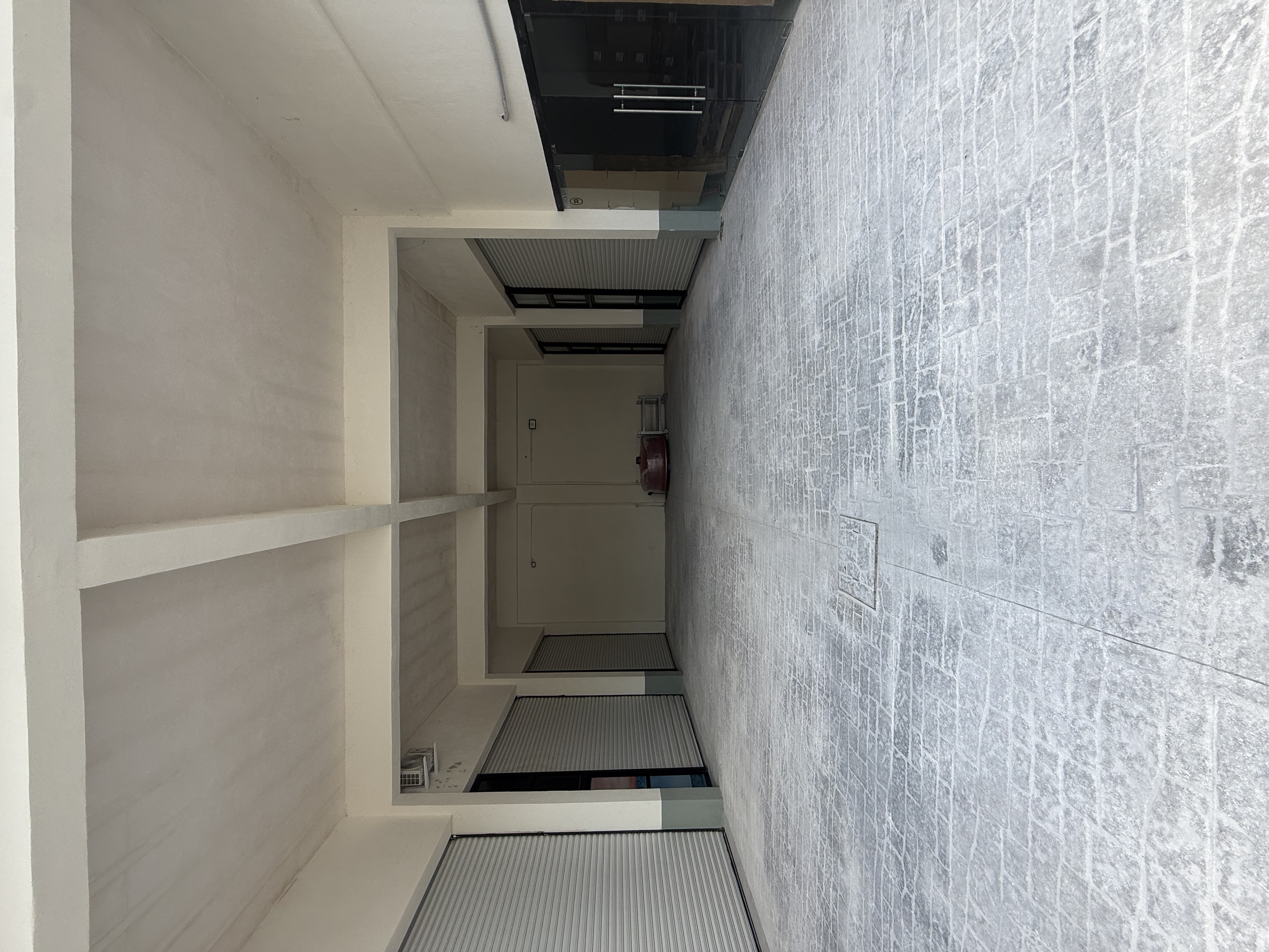 Bodega sobre Av Nichupte dentro de plaza muray — foto 3 de 6 · Av. Nichupté